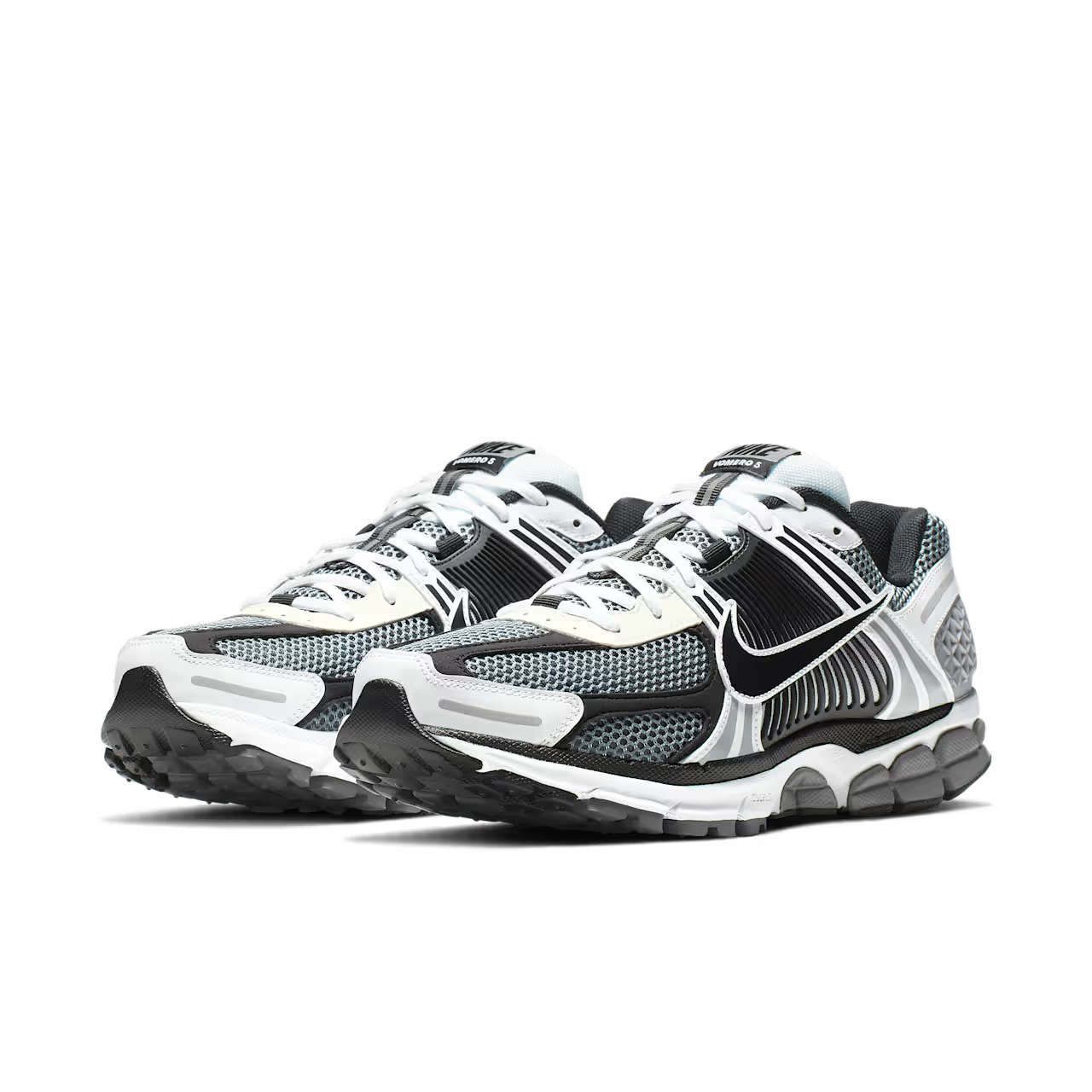 Vomero 5 Black and Metallic Silver